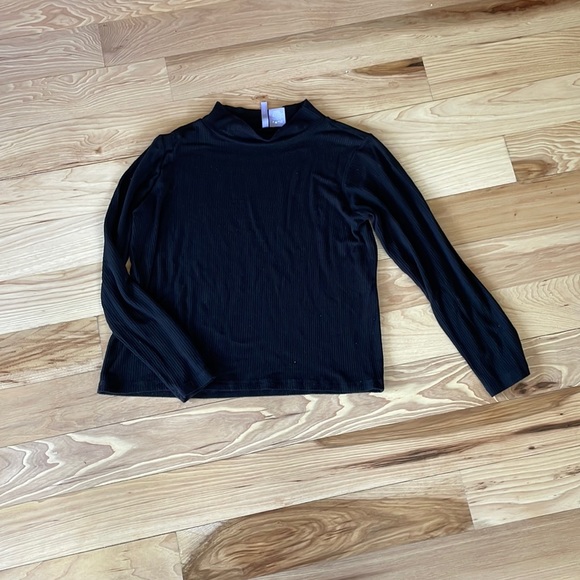 Good Luck Girl black turtleneck sweater - Picture 1 of 4